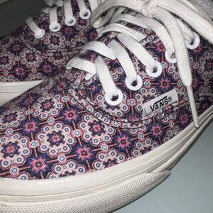 Vans Sneakers Slim Hot Geometric Coral Psychedelic Men  6.5/ Woman 8 New